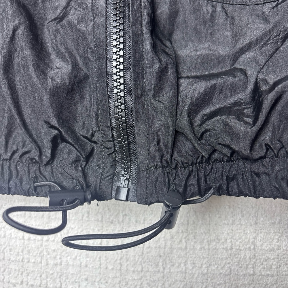 No Boundaries Black Sleeveless Bomber‎ Jacket - Picture 5 of 8
